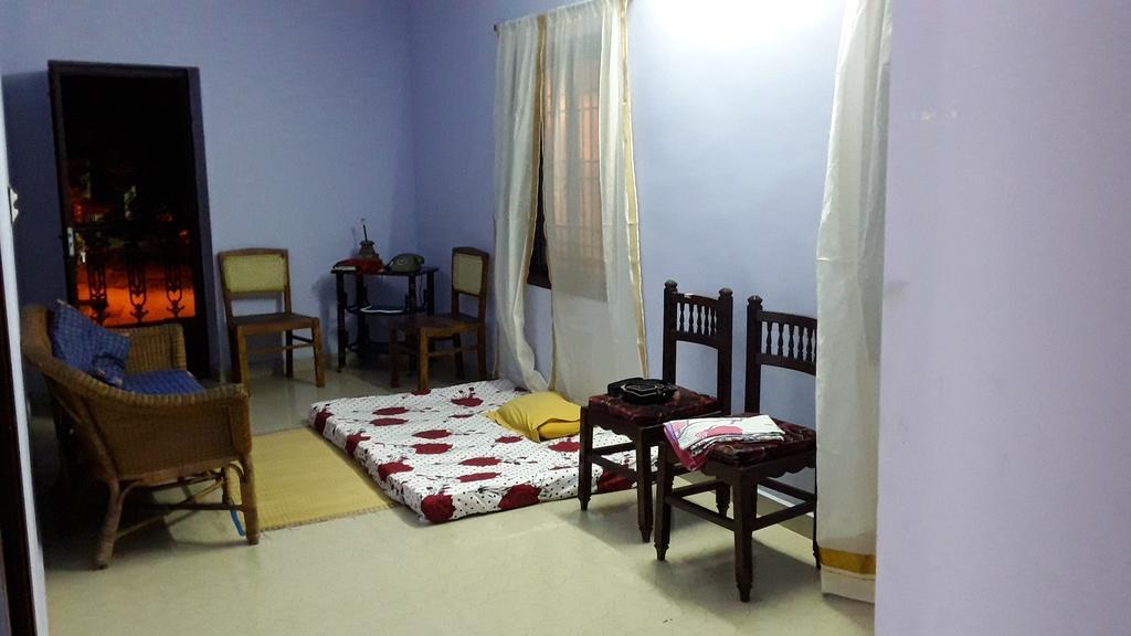 Villa Olivia Пондичери Екстериор снимка