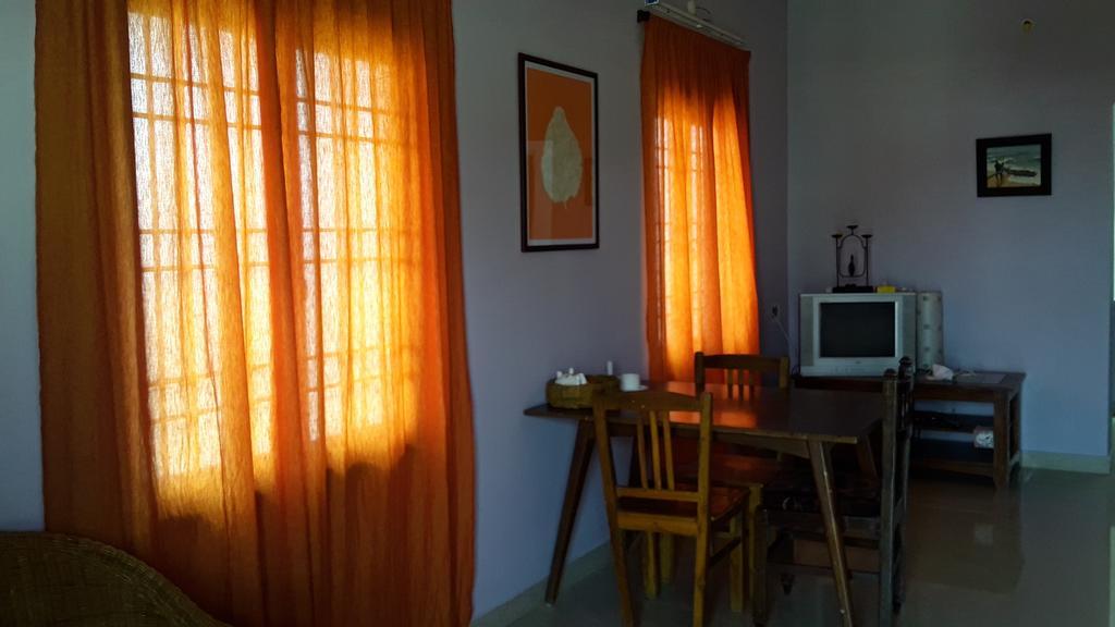 Villa Olivia Пондичери Екстериор снимка
